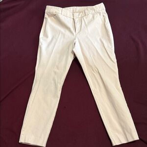 Woman’s pixie skinny Pants